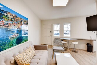 3944 Mission Blvd, Unit 3944 Mission in San Diego, CA - Building Photo - Building Photo