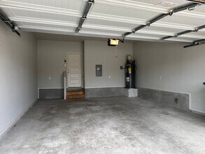 9204 Canyon Bnd in Converse, TX - Building Photo - Building Photo