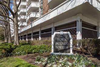 Town Square Towers in Washington, DC - Building Photo - Building Photo