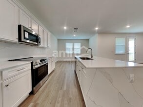 11632 Hillside Dr in Jacksonville, FL - Foto de edificio - Building Photo