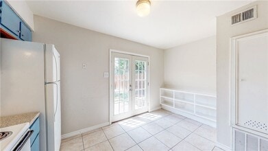 2912 Prairie Flower Cir in Bryan, TX - Building Photo - Building Photo