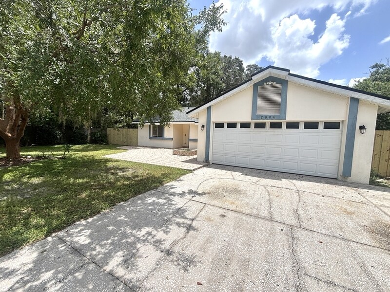 2006 Deanna Dr in Apopka, FL - Building Photo