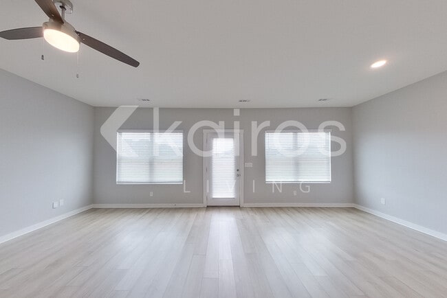 6103 Stonewater Ct in Huntsville, AL - Foto de edificio - Building Photo