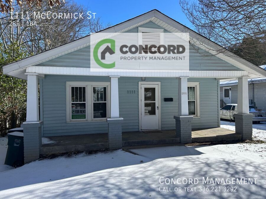 1111 McCormick St in Greensboro, NC - Building Photo