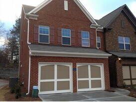 2100 Greencrest Cir in Milton, GA - Building Photo