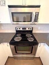 1060 Sheppard Ave W in Toronto, ON - Building Photo - Building Photo