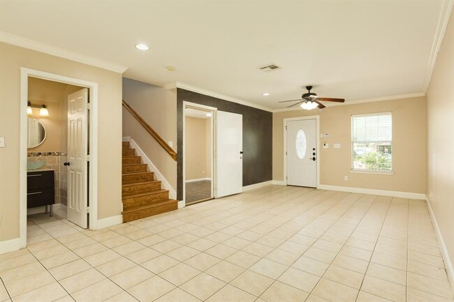 11302 Palmsprings Dr in Houston, TX - Building Photo - Building Photo