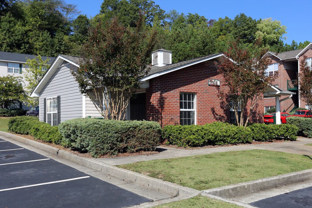 Riverwood Park Rome, GA Apartments