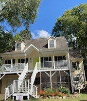 408 Mitchell Ln in Chapel Hill, NC - Building Photo