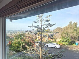 453 Clark Dr in Vallejo, CA - Building Photo