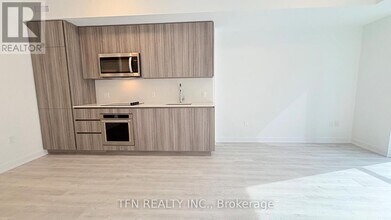 15 Richardson St in Toronto, ON - Building Photo - Building Photo