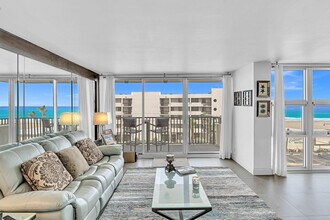 525 N Ocean Blvd in Pompano Beach, FL - Building Photo - Building Photo