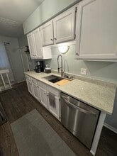1510 Jacqueline Dr in Holt, MI - Building Photo - Building Photo