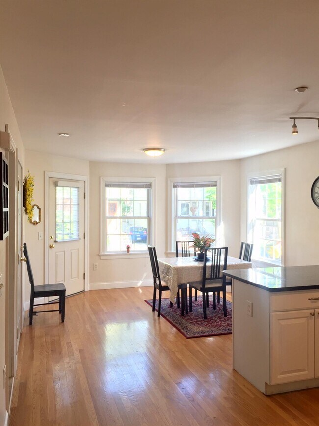 91 Pearson Ave Apartments and Nearby Somerville Apartments For Rent