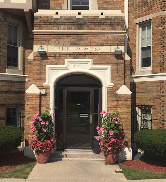 Mimosa Apartments in Detroit, MI - Building Photo