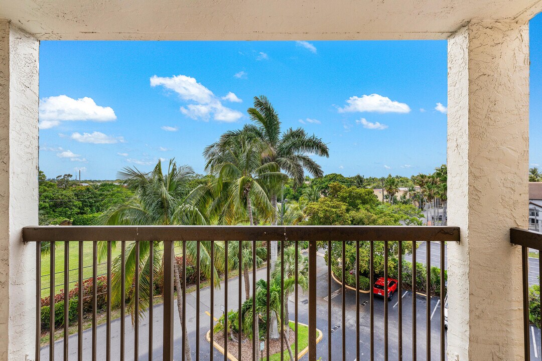 701 NW 19th St in Fort Lauderdale, FL - Building Photo