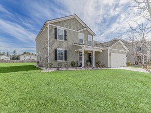 289 Logging Hl Dr in Richmond Hill, GA - Building Photo - Building Photo