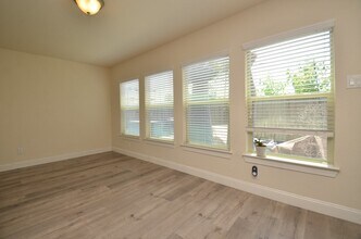 10709 Madden Oaks Pl in Houston, TX - Building Photo - Building Photo
