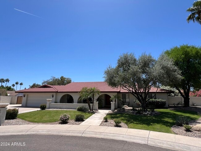 4539 E Karen Dr