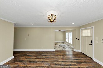 1810 Evans Dr SW in Atlanta, GA - Building Photo - Building Photo