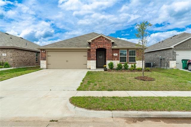 property at 121 Admiral Ln