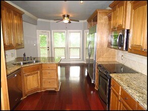 3153 Stonewall Dr in Benton, AR - Foto de edificio - Building Photo