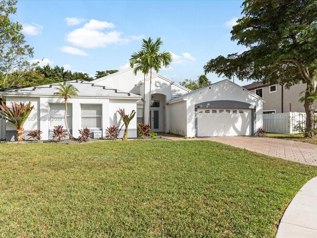 1124 NW 130th Terrace in Sunrise, FL - Building Photo - Building Photo