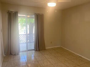 1768 Foxhall Cir in Kissimmee, FL - Building Photo - Building Photo