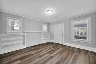 326 Basswood St in Jacksonville, FL - Building Photo - Building Photo