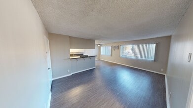 1254 Orange in Los Angeles, CA - Building Photo - Interior Photo