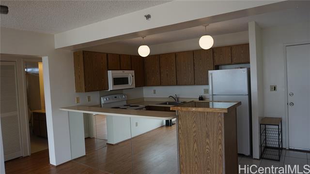 98-402-402 Koauka Loop in Aiea, HI - Building Photo - Building Photo