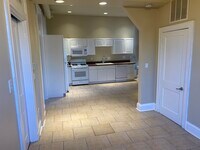 2469 W McMicken Ave photo'