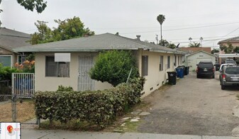 10213 Burin Ave, Unit 10213 in Inglewood, CA - Building Photo