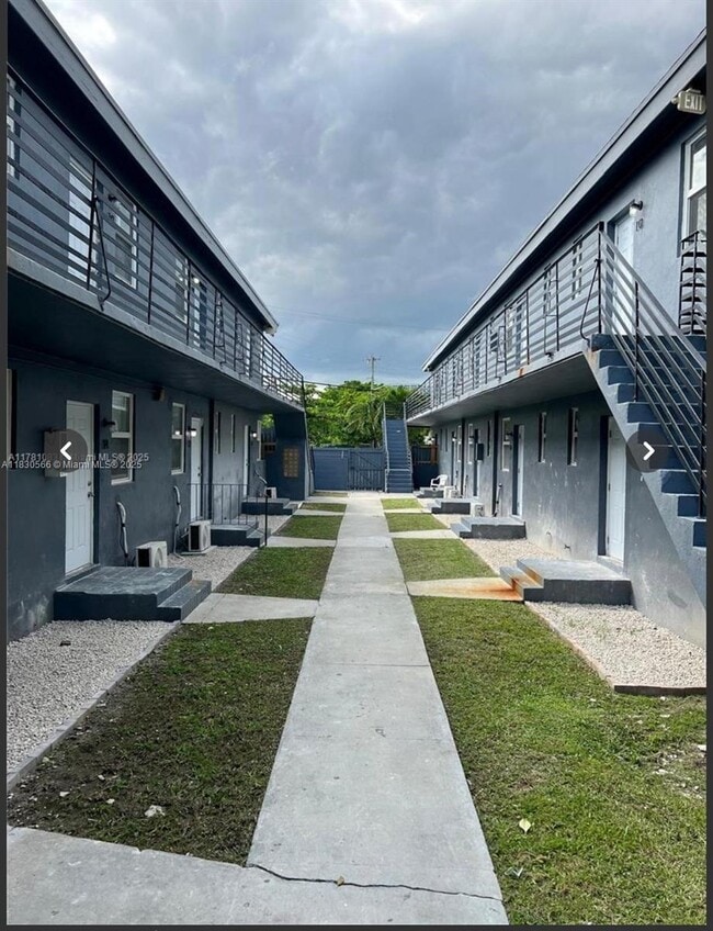 property at 1181 NW 8th Street Rd