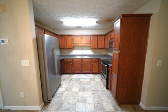 221 Alton Cir in Villa Rica, GA - Building Photo - Building Photo