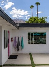 2056 Paseo Roseta in Palm Springs, CA - Building Photo - Building Photo