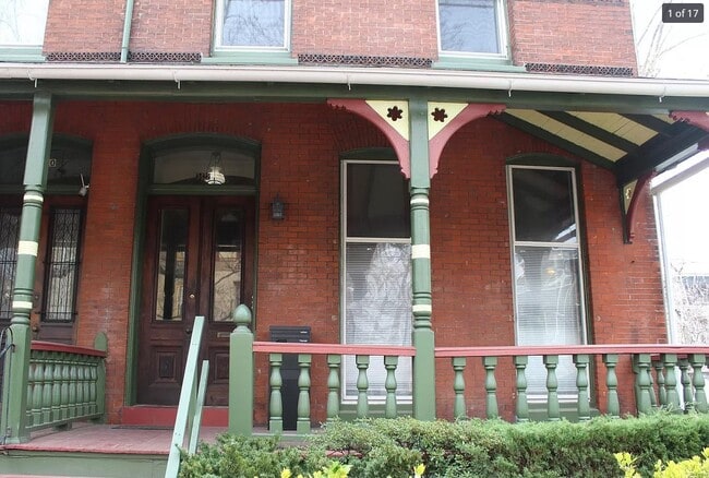 3422 Hamilton St, Unit 2F in Philadelphia, PA - Building Photo - Building Photo