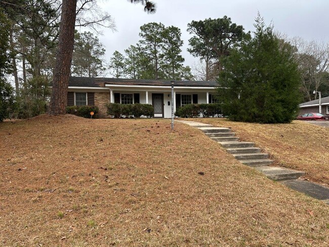 868 Montfort Rd W in Mobile, AL - Building Photo - Building Photo