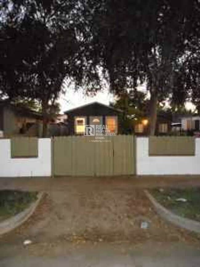 property at 172 E Claremont St