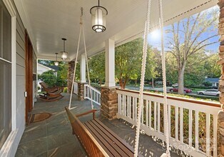 3125 Pinehurst Pl in Charlotte, NC - Building Photo - Building Photo