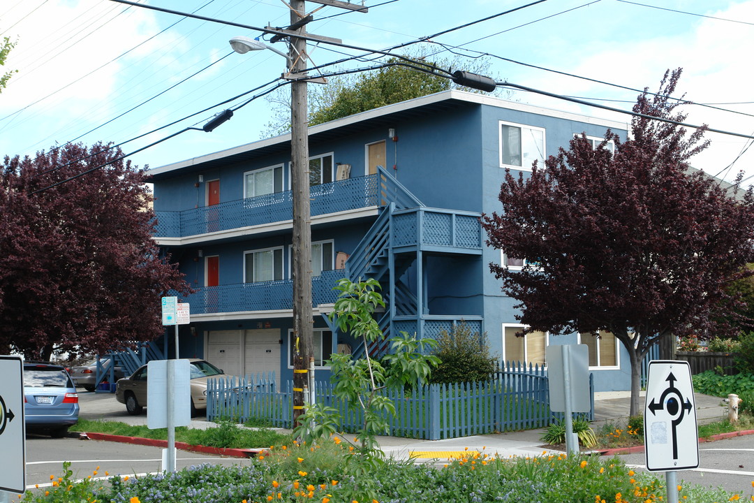 2199 Grant St in Berkeley, CA - Building Photo