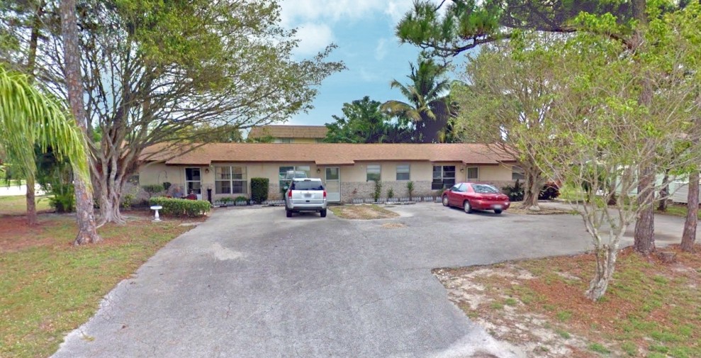 Golden Gate Triplex (Investment) in Stuart, FL - Building Photo