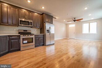 1713 S 20th St in Philadelphia, PA - Building Photo - Building Photo
