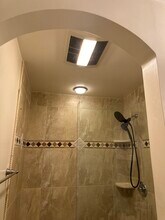 932 Peninsula Ave, Unit 932 peninsula ave apt 404 in San Mateo, CA - Building Photo - Building Photo
