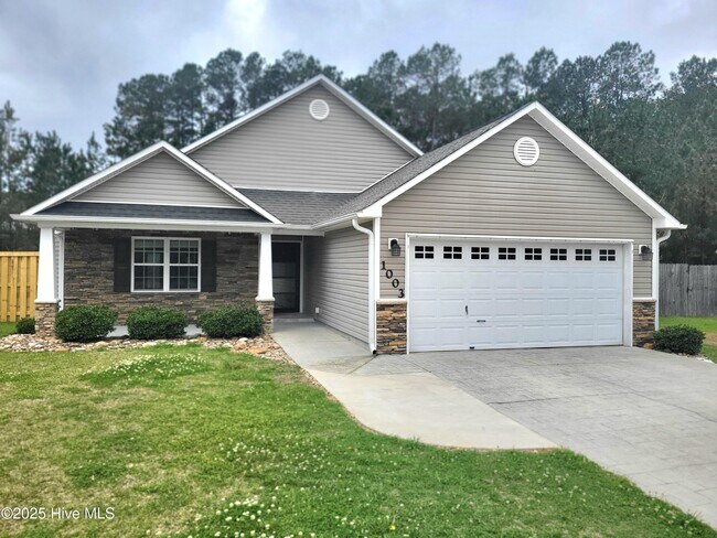property at 1003 Summerfield Ct