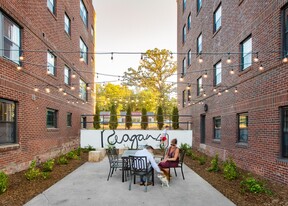 Reagan House Apartments