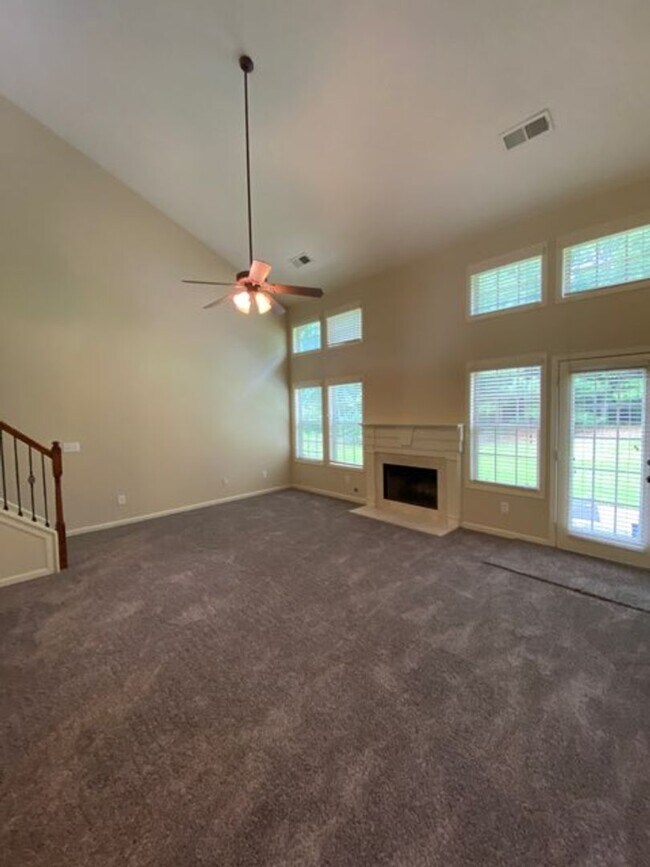 1339 Avalon Creek Rd in Sugar Hill, GA - Building Photo - Building Photo