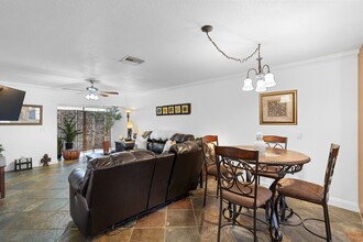 104 Madrid Dr in Casselberry, FL - Building Photo - Building Photo