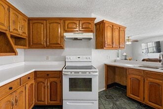201 Edward Dr in Del Rio, TX - Foto de edificio - Building Photo