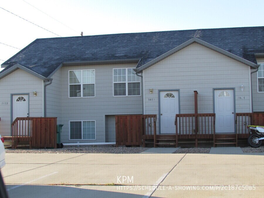 5471 Williams St in Rapid City, SD - Building Photo
